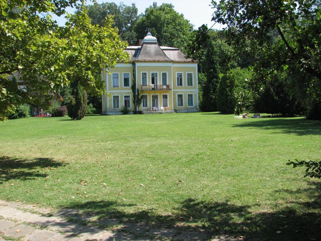 Club Aliga Retro Resort Balatonvilágos Dış mekan fotoğraf