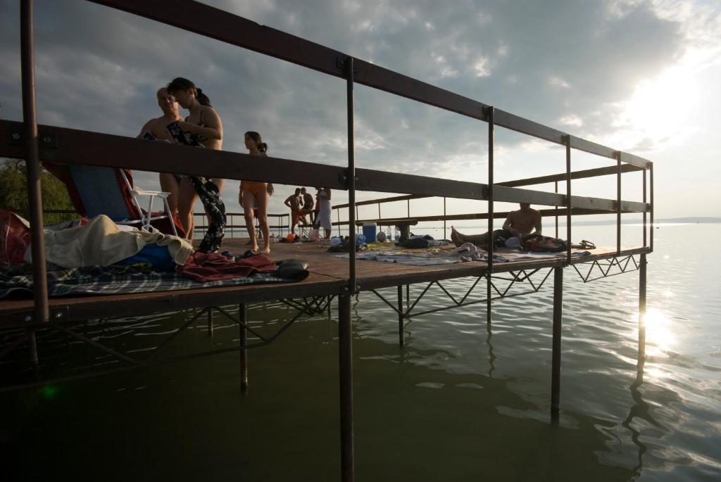 Club Aliga Retro Resort Balatonvilágos Dış mekan fotoğraf